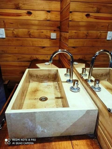 Hermosa Cabaña En Un Entorno De Ensueño