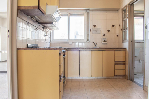 Venta Piso 4 Ambientes Dependencia Cochera Baulera Vicente Lopez