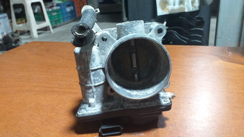 Cuerpo De Aceleración Nissan Renault 526-01 Hitachi Original (Usado)