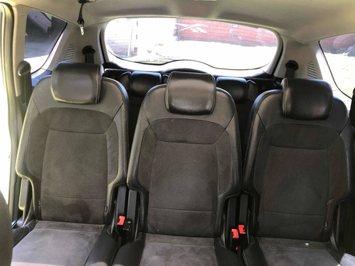 Liquido Ford S-max Titanium. Se Acepta Permuta