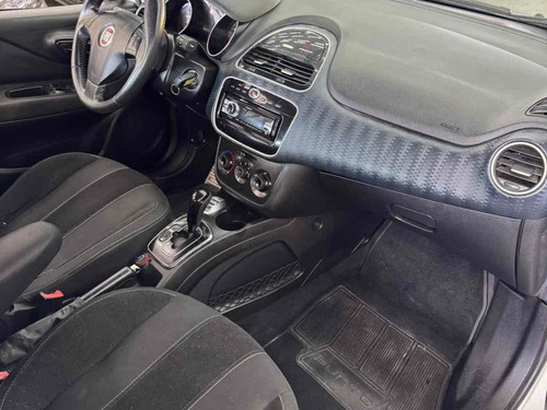 Fiat Punto 1.8 SPORTING 16V FLEX 4P AUTOMATIZADO