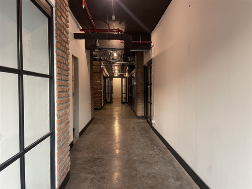 Oficina 446 M2 Barrio El Golf, Las Condes