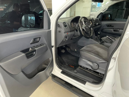 Volkswagen Amarok Dark Label 4x4 Año 2015 Blanco Todoautos