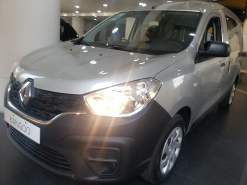 Imagen 8 de 25 de Renault Kangoo Emotion 1.6 2 Asientos 0km 2023 Entrega Inmed