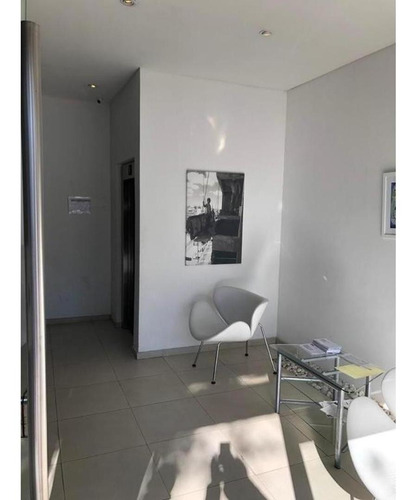 Imagen 4 de 26 de Hermoso Dpto 2 Ambientes Contrafrente Con Balcon Y Parrilla.