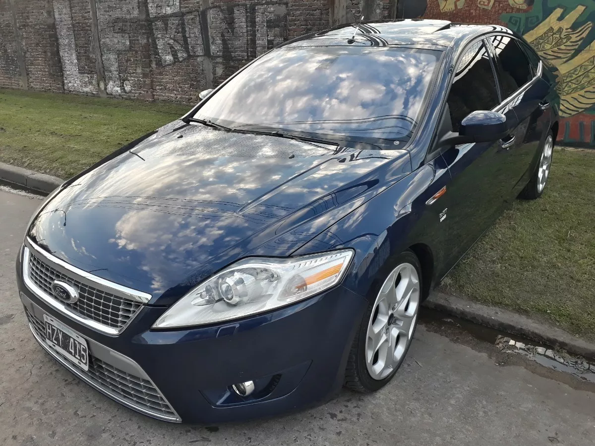 Ford Mondeo 2.5 Titanium M6