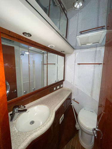 Yate Bertram Convertible 51 Lv2491