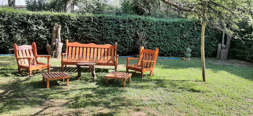 Venta O Consecion - Complejo De 4 Cabañas, 1 Casa, Piscina