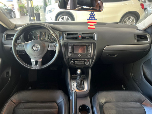 Volkswagen Jetta 2.0 Tsi Highline 4p