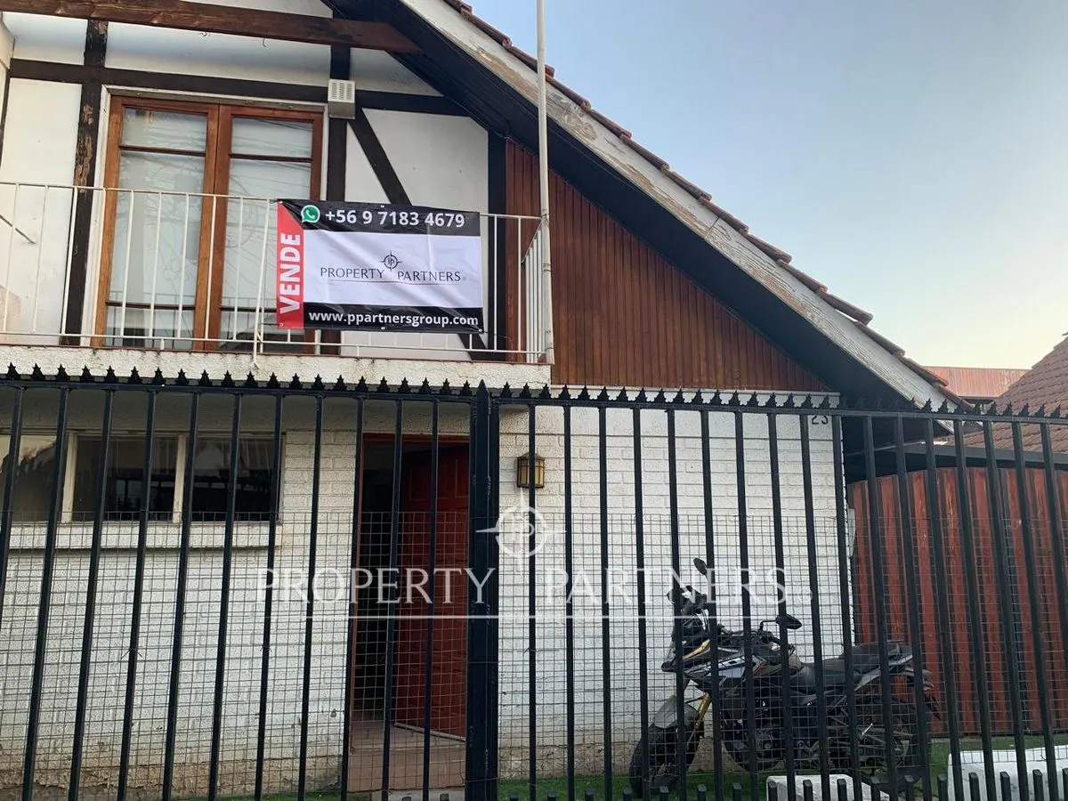 Imagen 2 de 13 de Venta-- Casa Con Patio En El Corazón De Maipú.