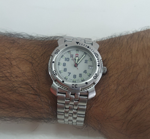Reloj Victorinox Mod. 4.566, Acero Inoxidable, Usado (Usado)