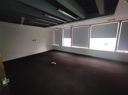 Piso De Oficinas. Ideal Para Empresas, Hermosa Vista Abierta
