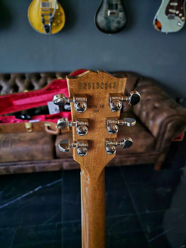 Guitarra Gibson Les Paul Classic Honeyburst Diestro Honeyburst Rosewood (Usado)
