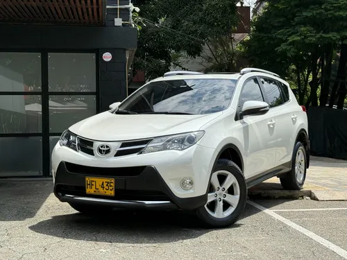 Toyota RAV4 2.5 Imperial 4x2