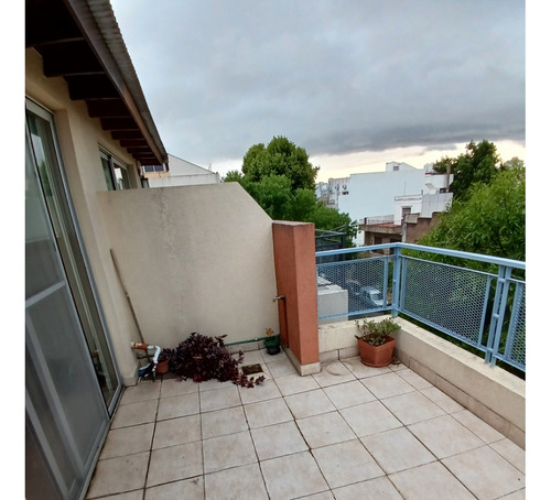 Fabuloso Triplex 4 Amb. Con Play Room Patio Parrilla Y Terraza Impecable Calidad Premium