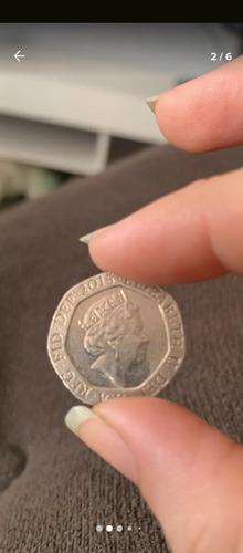 Moeda Antiga Inglesa Elisabeth Ii 2015 Em Ótimo Estado