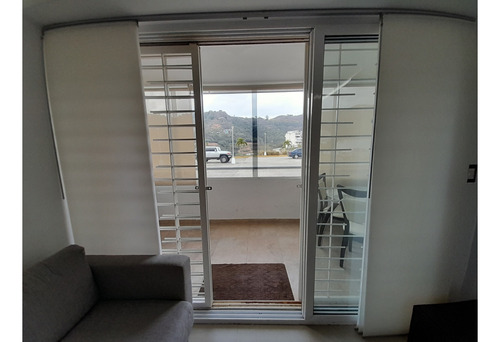 Bosques De La Lagunita. Alquiler Apartamento 58 Mt2 / 1h / 2b / 1e