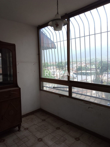Imagen 14 de 18 de Venta Apartamento Conjunto Residencial Guatire, Casco Central