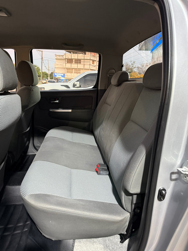 Toyota Hilux Pick-Up 3.0 Cd Srv 171cv 4x2 - B3