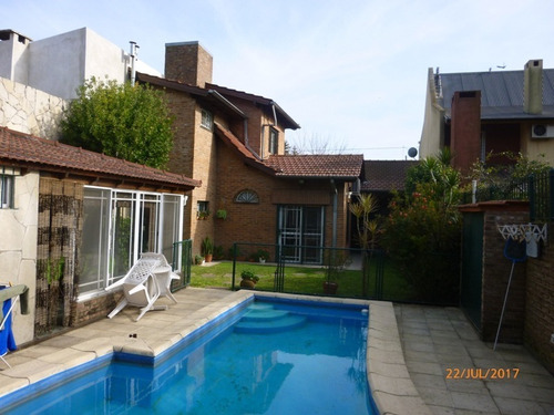 Imagen 20 de 24 de Chalet En Dos Plantas, Parque Johnston, Hurlingham