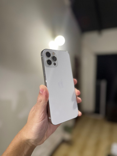 Apple Iphone 12 Pro (128 Gb) - Plata Blanco 100% Bateria Blanco (Usado)