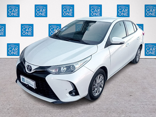 Toyota Yaris 1.5 XLS CVT 4P