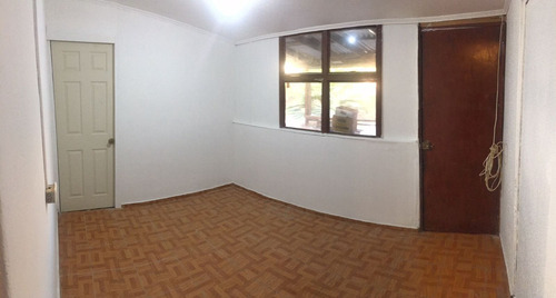 Casa En Venta 6 D 5 B Comuna El Bosque, Santiago