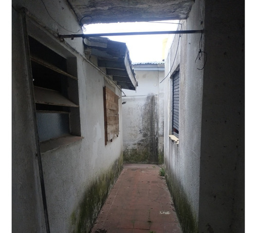 Venta O Permuta Ph Al Fondo A Reciclar O Construir.