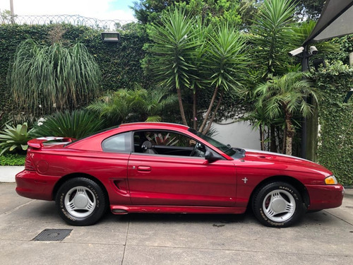 Ford Mustang 3.8 V6