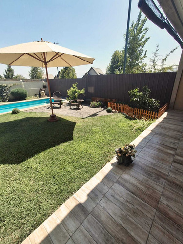 Casa Con Amplio Terreno Con Piscina 3d-3b -2e (86648)