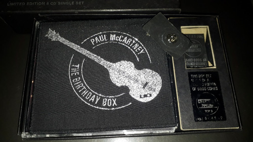 Paul Mccartney The Birthday Box Set Cd Singles Broche Patch (Usado)