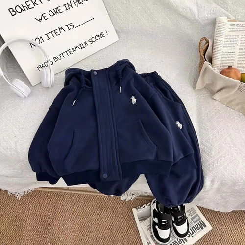 Conjunto De Sudadera Y Pantalones Con Capucha Para Niños De