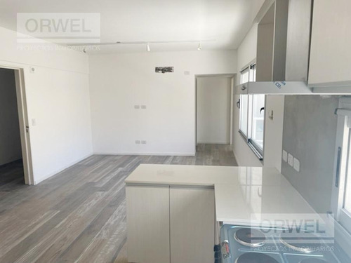 Imagen 8 de 14 de 2 Ambientes Con Mucha Onda! Apto Profesional. Luminoso.