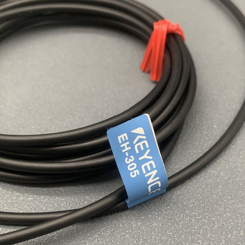 New In Box Keyence Eh-305 Eh305 Proximity Sensor Free Sh Ccg