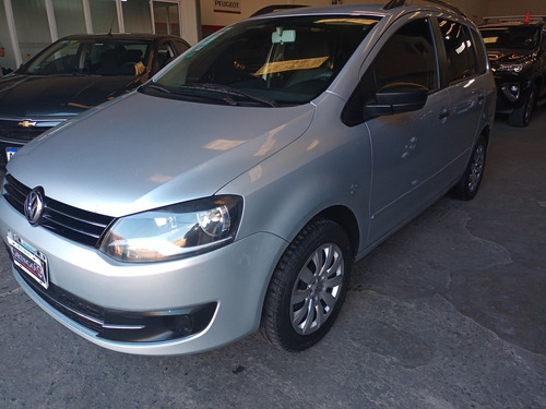 Volkswagen Suran 1.6 Trendline 11b 2012