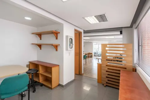Oficina En Arriendo/venta En Chicó Norte. Cod V21571