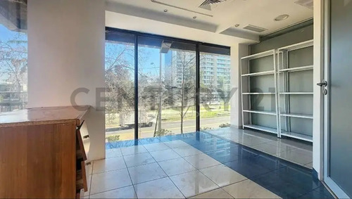 Venta Local Comercial Las Condes, Gran Oportunidad