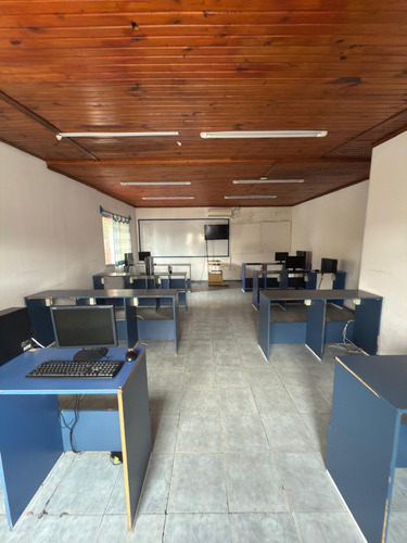 Oportunidad Para Negocio! Venta Colegio Y Casa/gran Potencial!