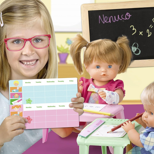 Nenuco Escuelita Doll