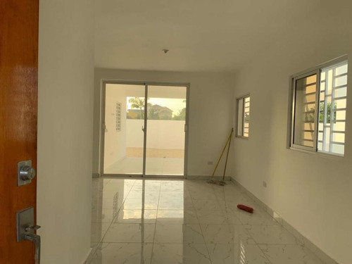 Casa Ubicada En El Residencial Estrella Marina, La Romana
