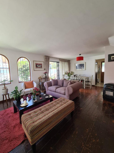 Encantadora Casa En La Reina A Pasos Metro Principe De Gales