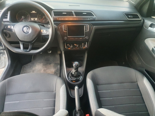 Imagen 8 de 10 de Volkswagen Saveiro 1.6 Cross Dc 110cv