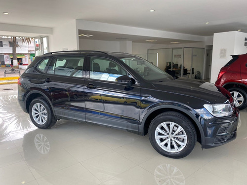 Imagen 8 de 11 de Volkswagen Tiguan Trendline Plus 2020