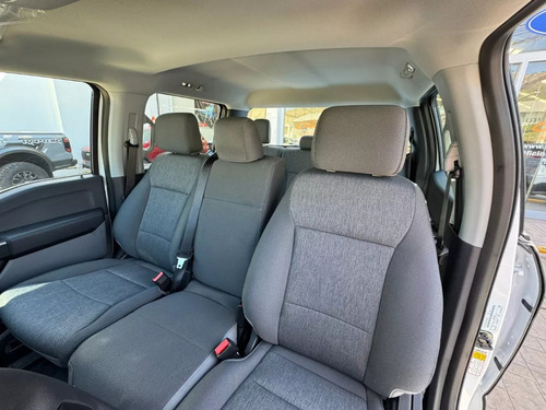 Ford F-150 2024 4x2 V6