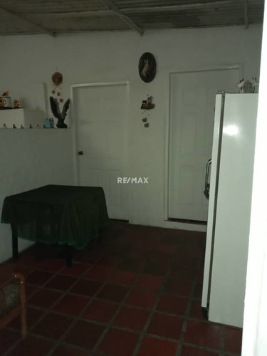 Imagen 8 de 11 de Apartamento En Venta Las Palmas (táriba)