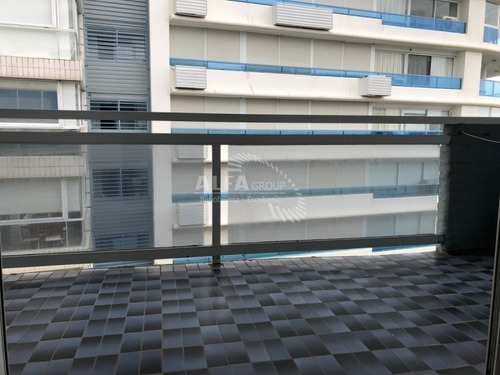 Playa Brava, 2 Ambientes, Balcon Con Vista.-ref:1551