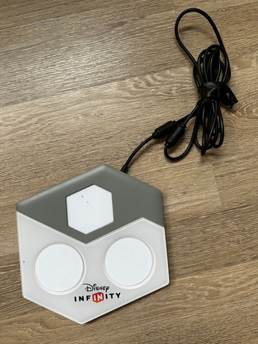 Disney Infinity Base Plataforma Usb Playstation 3-4 Ps3 Ps4 (Usado)