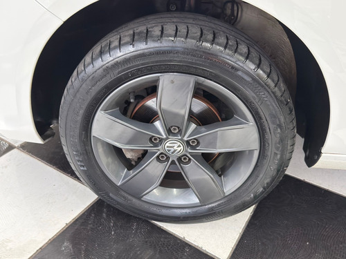 Volkswagen Fox 1.6 Run Total Flex 5p