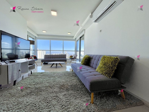 Imagen 6 de 22 de Excelente Apartamento De 2 Dormitorios Y Dependencia De Servicio Frente Al Mar
