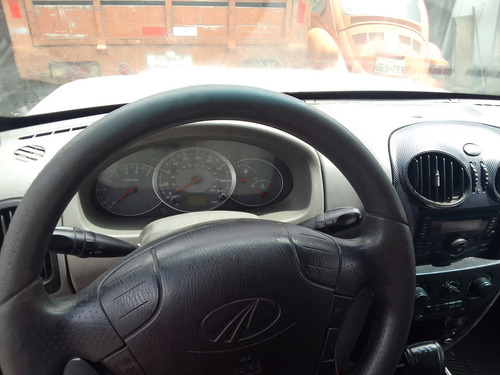 Camioneta Mahindra Diesel 4x2 Año 2014 Reparado El Motor.